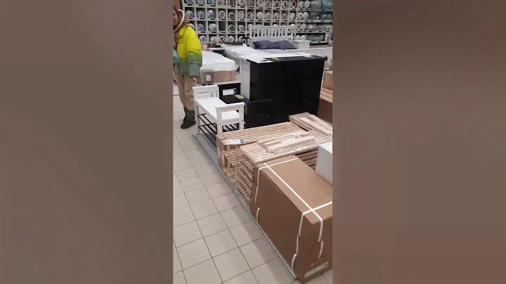 Ашан продаёт мебель IKEA
