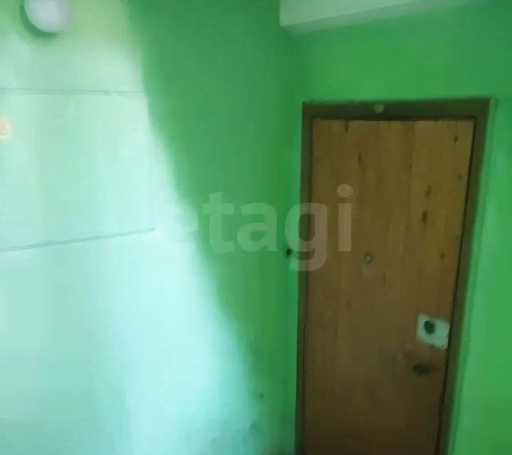 Продам трехкомнатную квартиру 42.0 м² этаж 1/5 город Санкт-Петербург проспект Дачный 16/2 Кировский-3