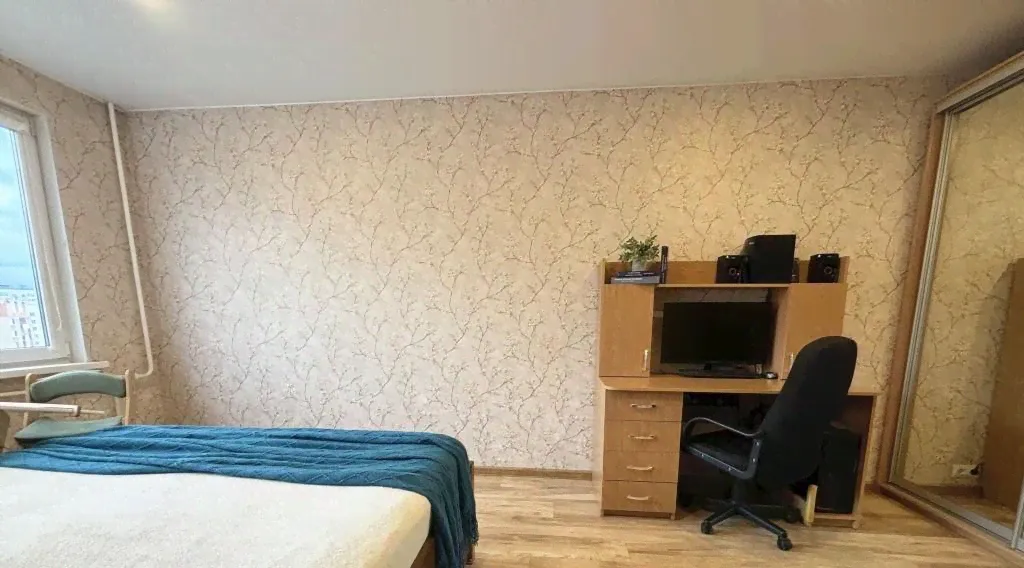Продам однокомнатную квартиру вторичку 30.0 м² этаж 9/9 город Санкт-Петербург метро Проспект Ветеранов проспект Дачный 3к/1