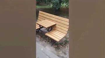 Скамейка от БУМ. И удобная двухместная лавочка со столиком
