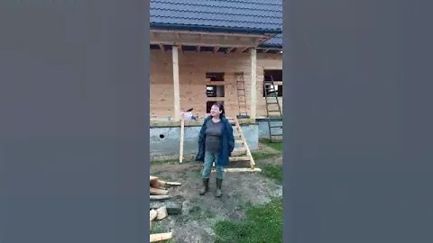 Дом из бруса 6 на 9 с ломаной крышей