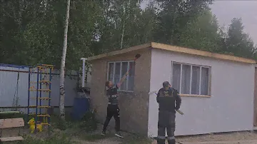 Дачный участок с нуля #71 Красим дачный дом 🏠