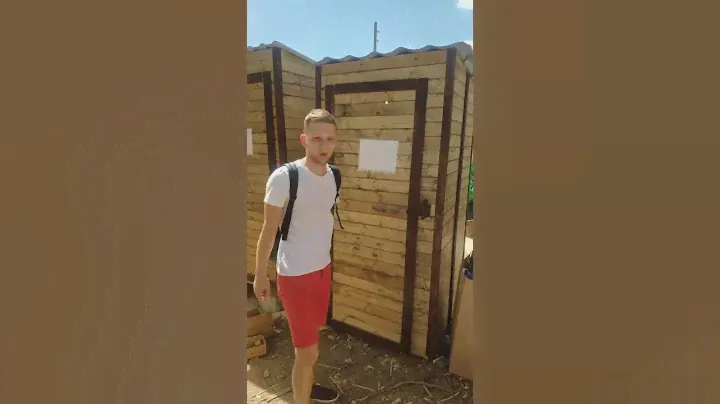Видеообзор подарка  дачный туалет
