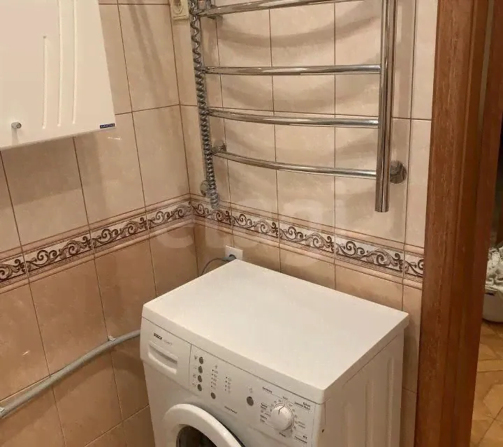 Сдаю однокомнатную квартиру 38.0 м² этаж 9/12 город Санкт-Петербург проспект Дачный 2/2 Кировский-3