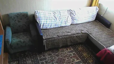 ПЕРЕДЕЛЫВАЕМ ДАЧНЫЙ ДИВАН