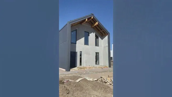В продаже новый дом в стиле Barn House, расположенный в поселке Бизнес-класса